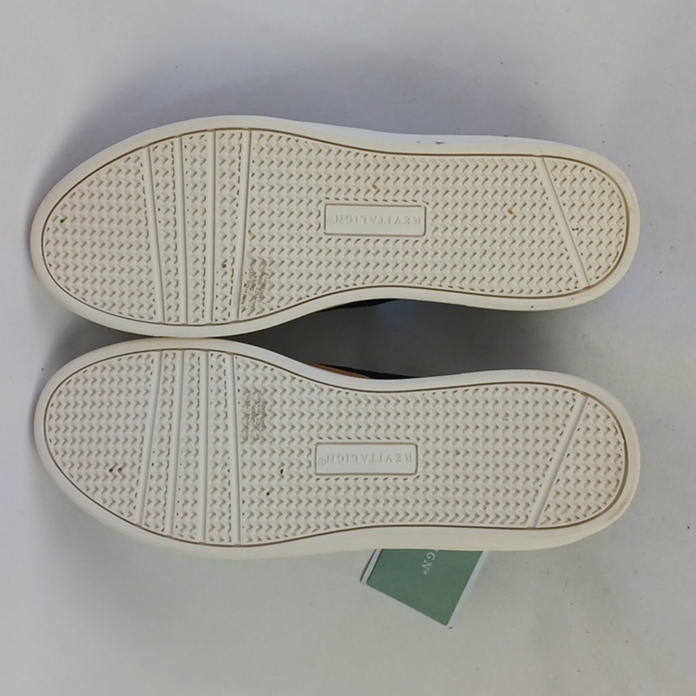 Revitalise New Blk Mesh Sneakers. - Picture 6 of 7